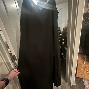 Elegant Black Sleeveless Dress